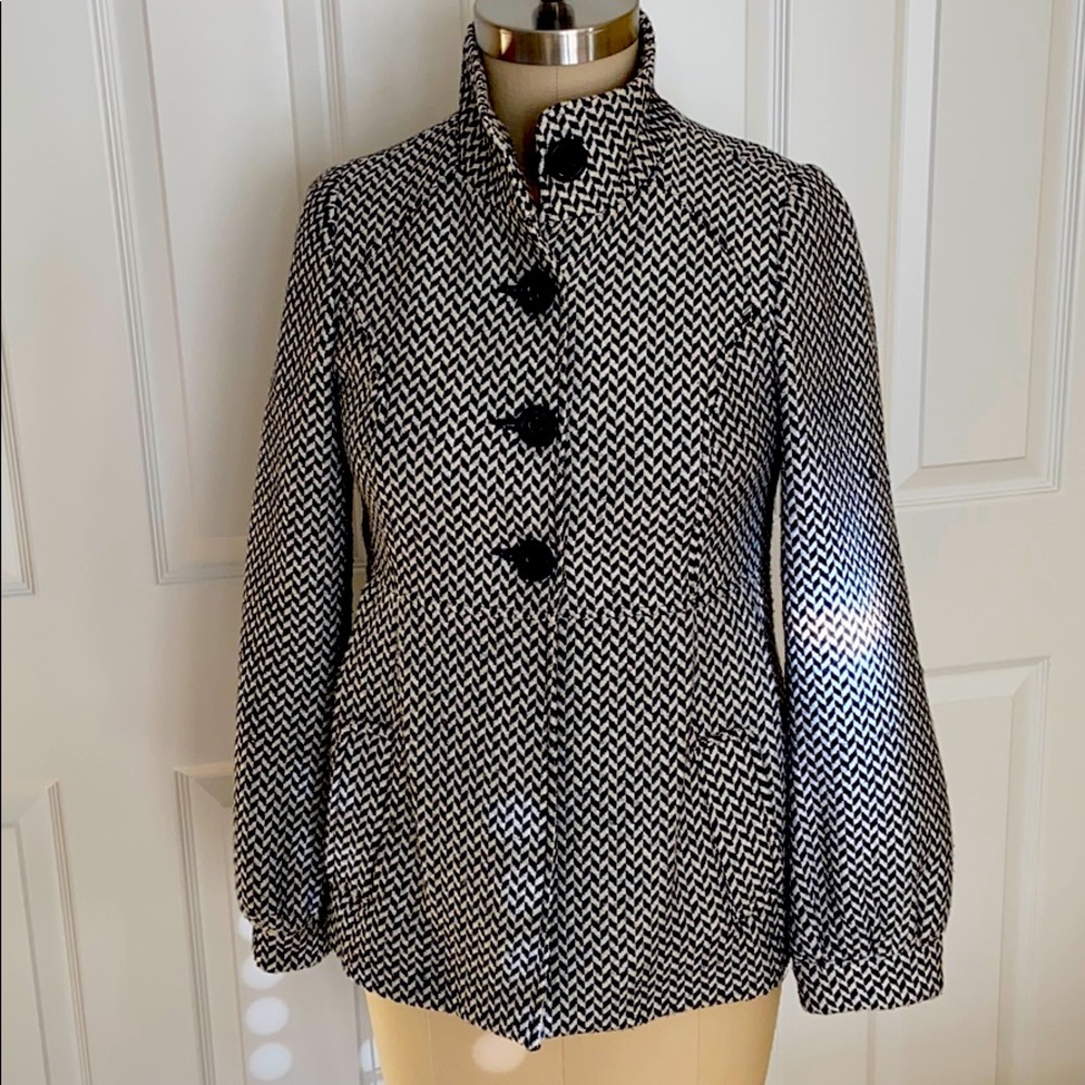 Ladies 3/4 length jacket
